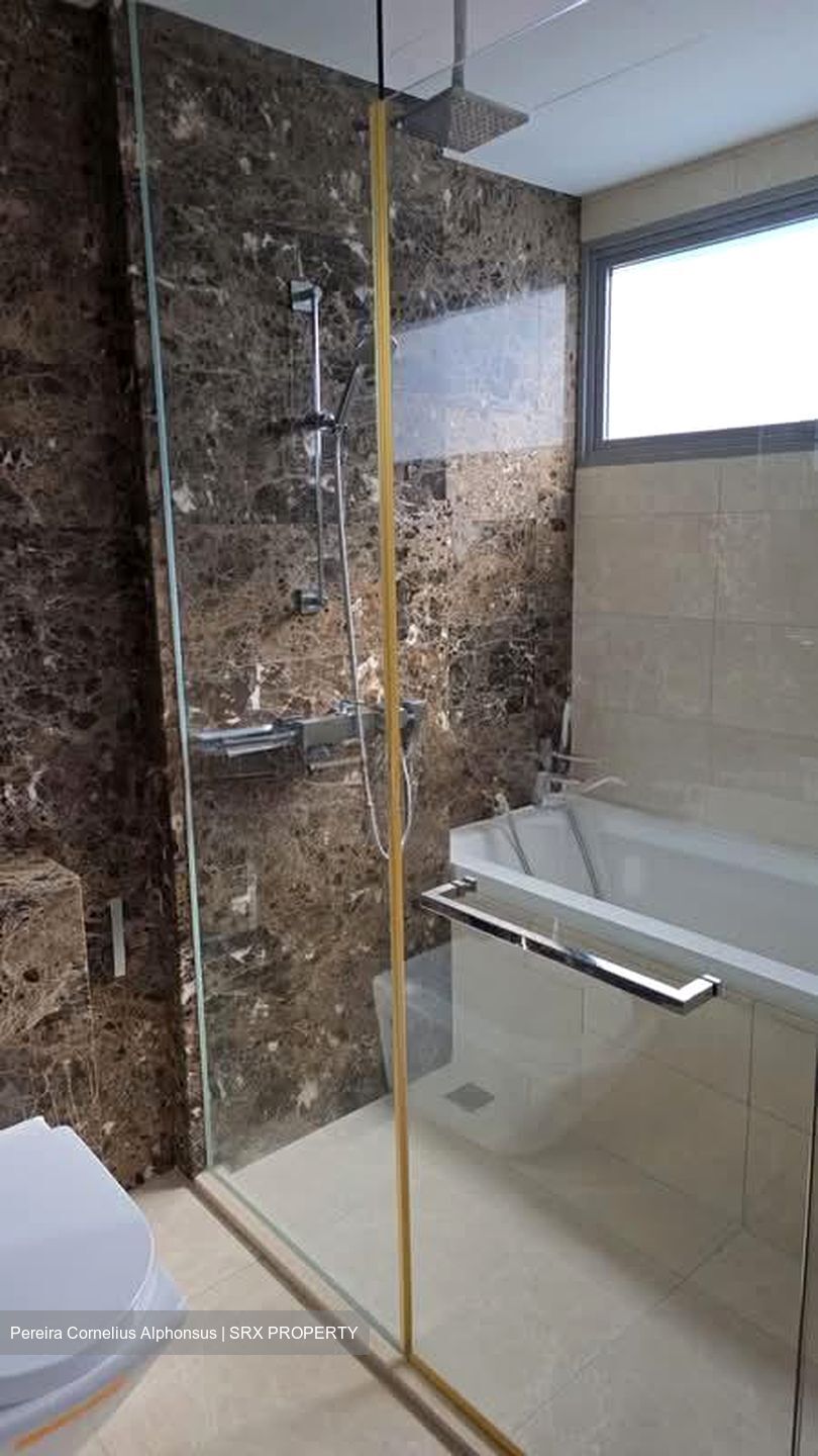 Vista Residences (D12), Condominium #581436431
